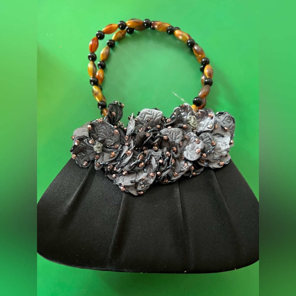 Vintage evening bag it's absolutely beautiful